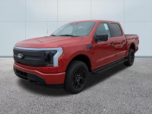 2025 Ford F-150 Lightning XLT