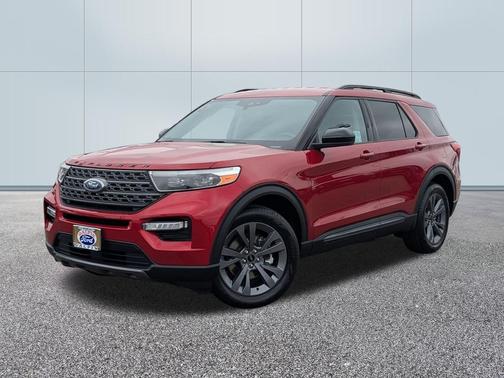 RAPID RED MET TINTED CC 2023 Ford Explorer XLT