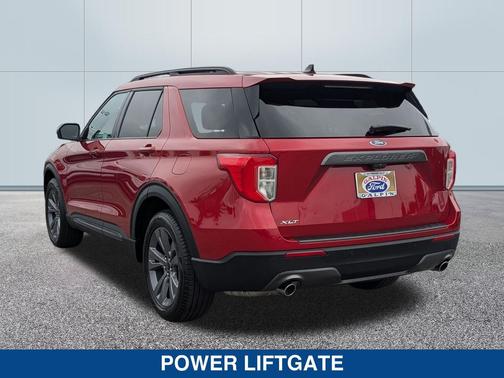 RAPID RED MET TINTED CC 2023 Ford Explorer XLT