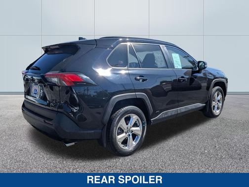2021 Toyota RAV4 Hybrid XLE Premium