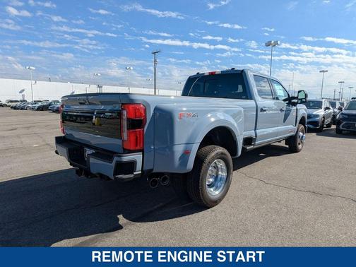 2025 Ford F-350 Platinum