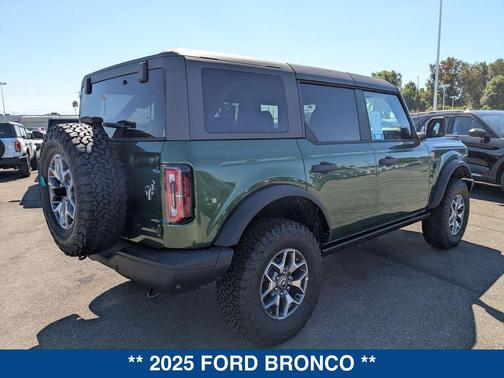 2025 Ford Bronco Badlands