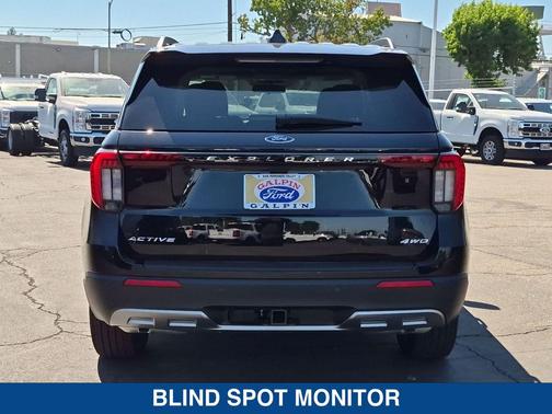 Agate Black Metallic 2026 Ford Explorer Active