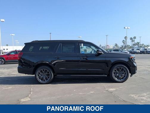 AGATE BLACK METALLIC 2026 Ford Expedition Max Platinum