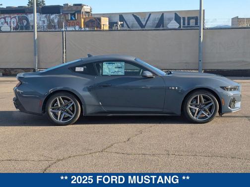 2025 Ford Mustang GT