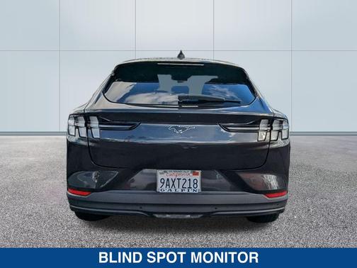 2022 Ford Mustang Mach-E Select