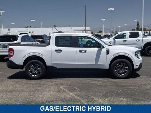 OXFORD WHITE 2026 Ford Maverick XLT