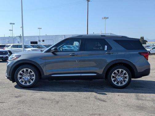 CARBONIZED GRAY METALLIC 2026 Ford Explorer Platinum