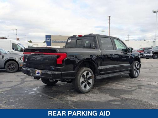 2025 Ford F-150 Lightning Platinum