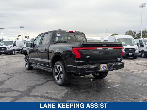 2025 Ford F-150 Lightning Platinum