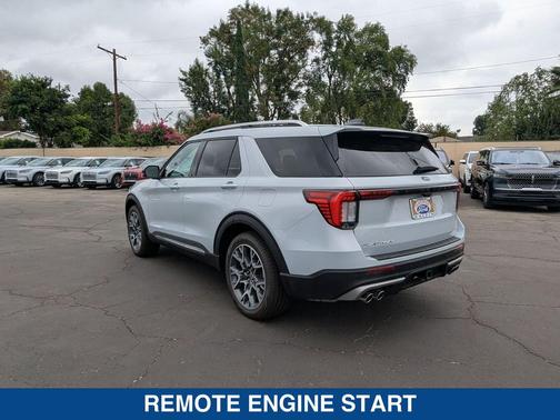 2025 Ford Explorer Platinum