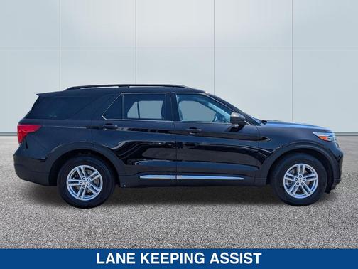 AGATE BLACK METALLIC 2023 Ford Explorer XLT