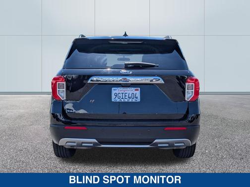 AGATE BLACK METALLIC 2023 Ford Explorer XLT