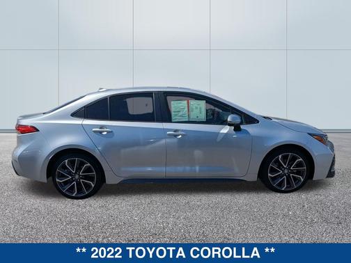 Classic Silver Metallic 2022 Toyota Corolla SE