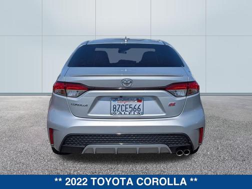 Classic Silver Metallic 2022 Toyota Corolla SE