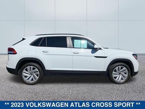 2023 Volkswagen Atlas Cross Sport 3.6L V6 SE w/Technology