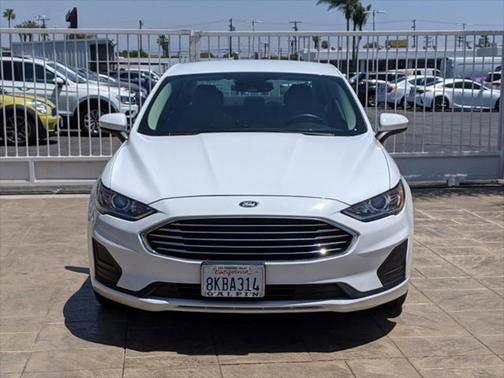 Photo 2 of 19 of 2019 Ford Fusion S