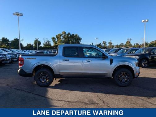 ICONIC SILVER METALLIC 2024 Ford Maverick Lariat