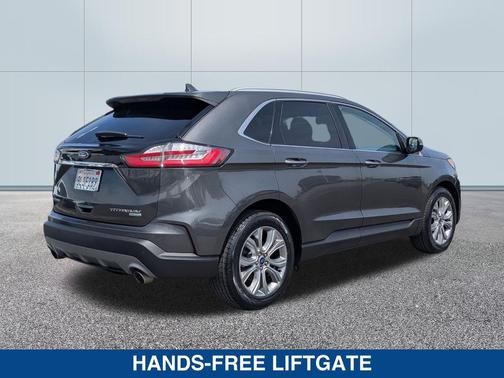 MAGNETIC METALLIC 2019 Ford Edge Titanium