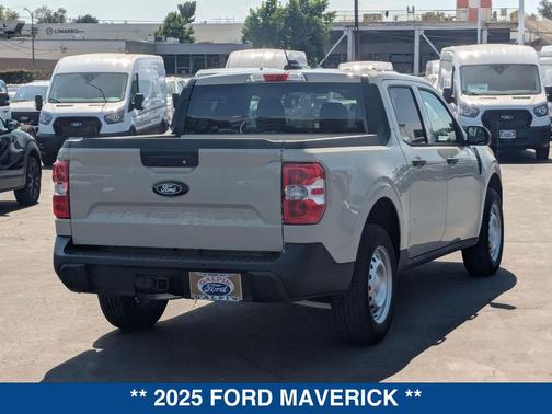 2025 Ford Maverick XL