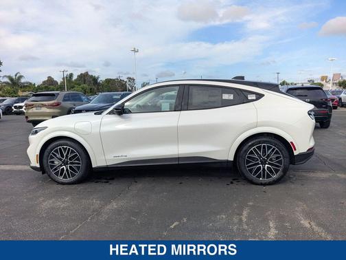 STAR WHITE METALLIC 2026 Ford Mustang Mach-E Premium
