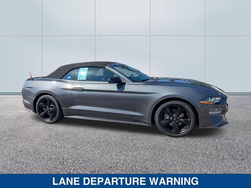 2022 Ford Mustang EcoBoost