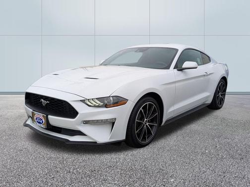 2021 Ford Mustang EcoBoost