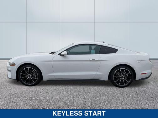 2021 Ford Mustang EcoBoost
