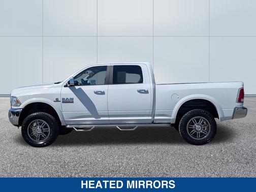 Bright White Clearcoat 2017 RAM 2500 Laramie Crew Cab 4x4 6'4' Box