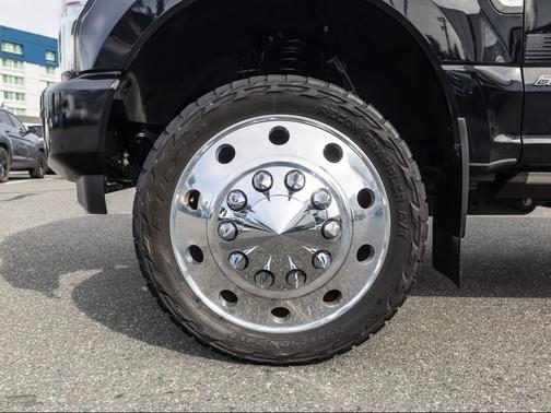 2022 Ford F-350 Platinum