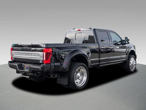 2022 Ford F-350 Platinum