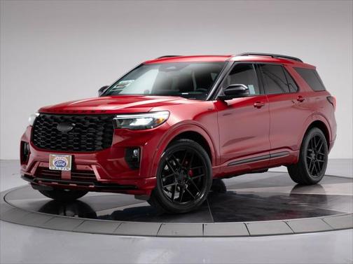 2025 Ford Explorer ST Line