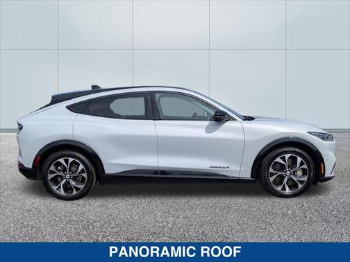 2022 Ford Mustang Mach-E Premium