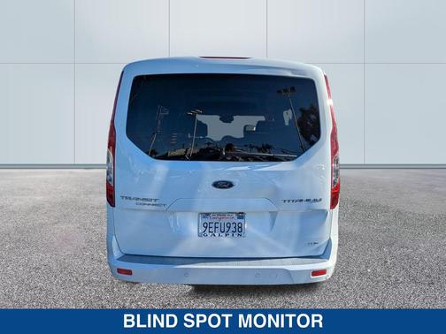 2020 Ford Transit Connect Titanium w/Rear Liftgate