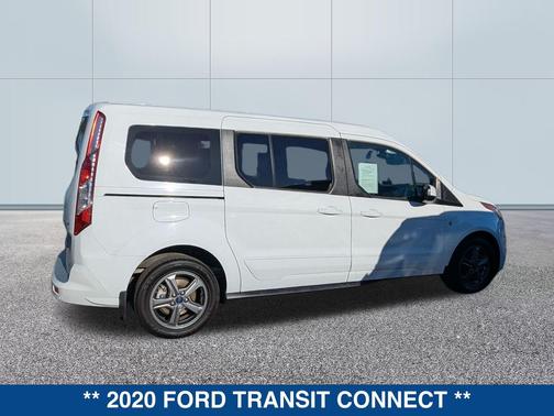 2020 Ford Transit Connect Titanium w/Rear Liftgate