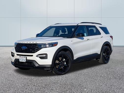 2023 Ford Explorer ST-Line