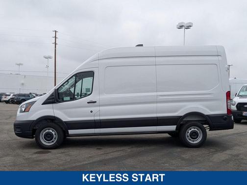 OXFORD WHITE 2026 Ford Transit-250 Base