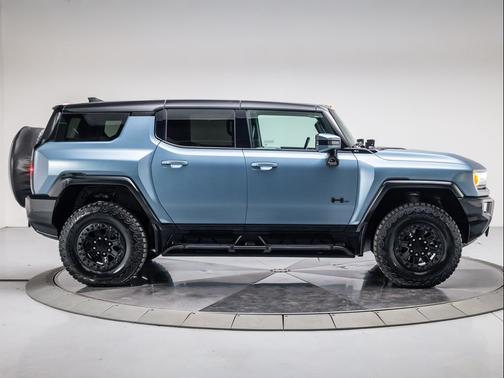2024 GMC HUMMER EV SUV 3X