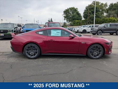 2025 Ford Mustang GT Premium