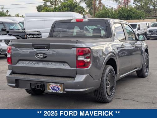 2025 Ford Maverick Lobo