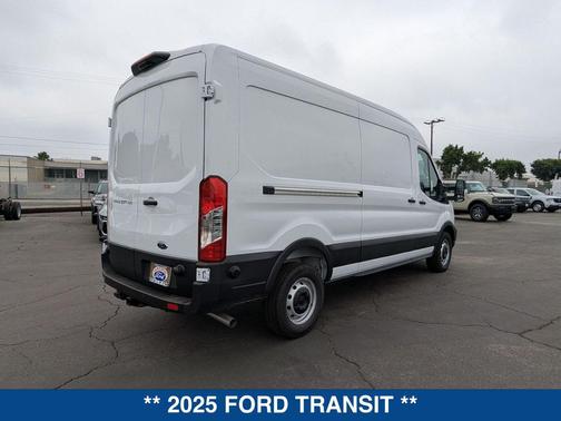 2025 Ford Transit-250 Base