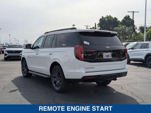 STAR WHITE METALLIC 2026 Ford Expedition Platinum