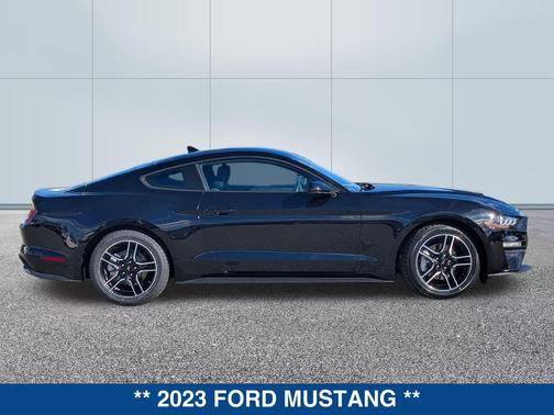 2023 Ford Mustang EcoBoost