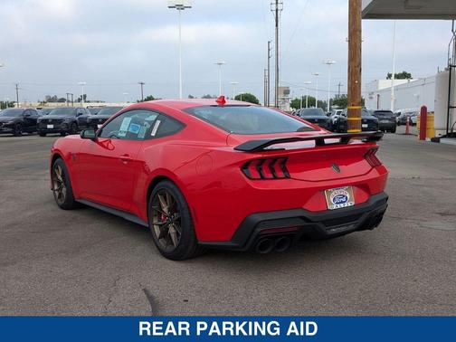 2025 Ford Mustang Dark Horse