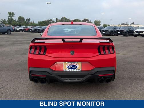 2025 Ford Mustang Dark Horse