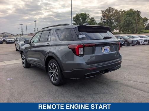 2025 Ford Explorer ST Line