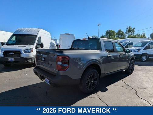 2025 Ford Maverick XLT