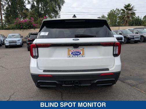 2025 Ford Explorer ST Line
