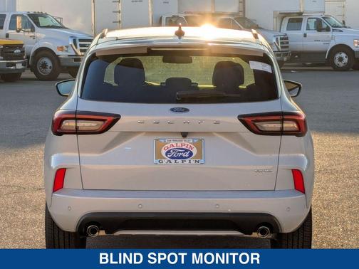 2025 Ford Escape ST-Line Elite