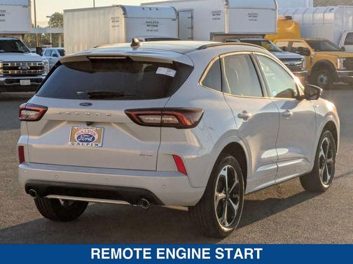 2025 Ford Escape ST-Line Elite